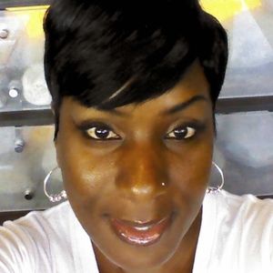 Meet your Posher, Posh